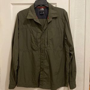 The North Face- Button Down Long Sleeve Green